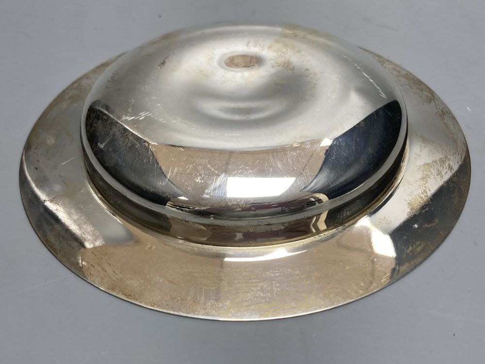 A modern silver Armada dish, Mappin & Webb, London, 1996, 17.1cm, 8.5oz.
